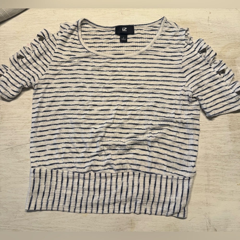 Iz Byer Women's Short Sleeve Striped Tee - Black and White